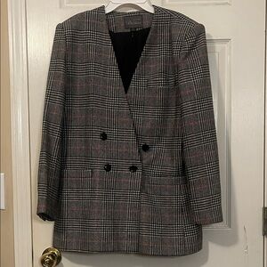 Classic Double-Breasted Plaid Blazer